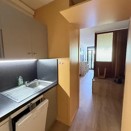 Apartment Stud 4 Pers Roche Beranger Piscine